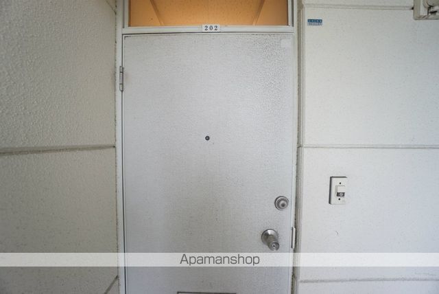 KSハイツ前田の玄関写真