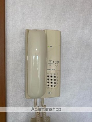 ロイヤルコーポ中川　[1LDK/51.3m2]の内装4