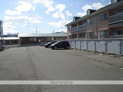 ファンタジー２１[1K/24.8m2]の駐車場