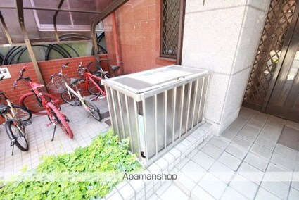 芦屋ビビッド十日市[1LDK/35m2]の共用部4