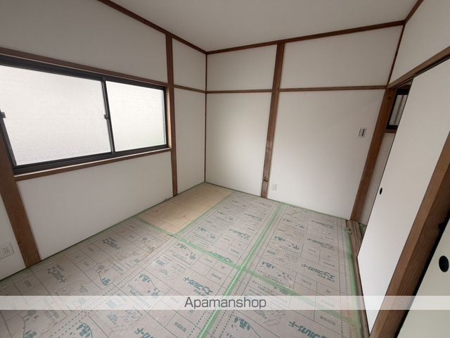八幡市 2階建 築49年の内装写真