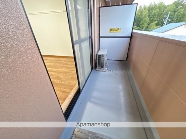 クレストールの内装写真