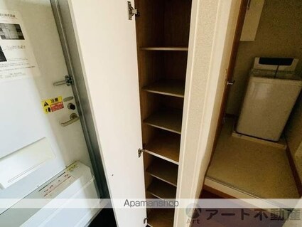 レオパレスグランドカメリアⅥ[1K/23.18m2]の内装3