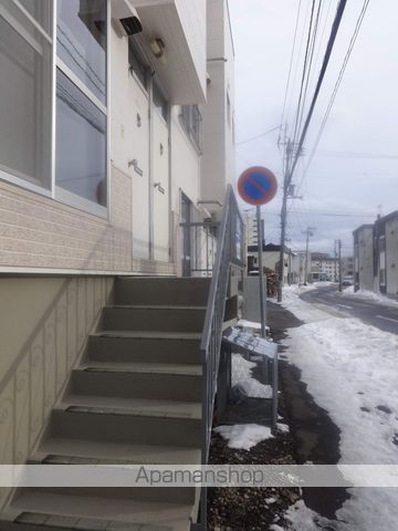 第一辻口荘の玄関写真