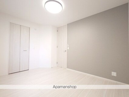 Ｄーｒｅｓｉｄｅｎｃｅ東川口Ｓ[2LDK/56.72m2]の内装3