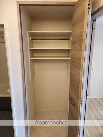 カトレアVIの内装写真