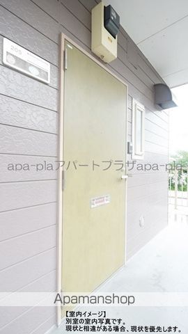 ダイヤモンドヴィレッジの玄関写真