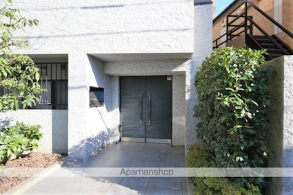 エルミタージュ南阿佐ヶ谷弐番館[1K/20.65m2]のエントランス2