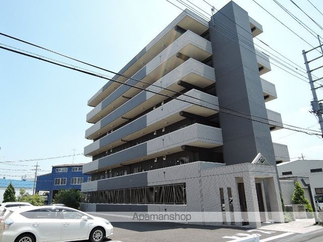 サンライズ氷川町の外観写真