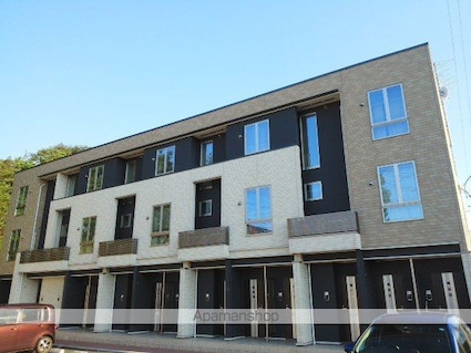 サンクレスティー[1LDK/53m2]の外観