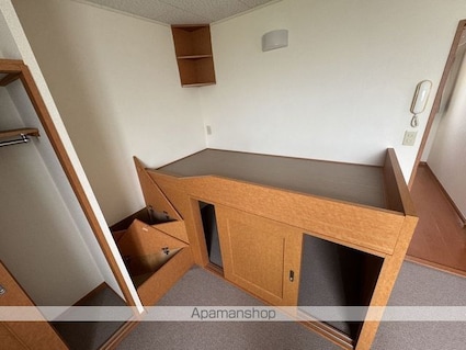 レオパレス四郎丸[1K/26.08m2]のリビング・居間2