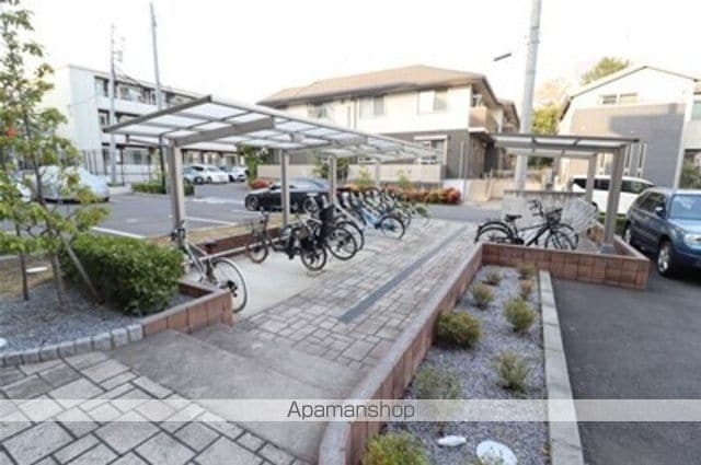 ベルフルール弐番館 住居の玄関写真
