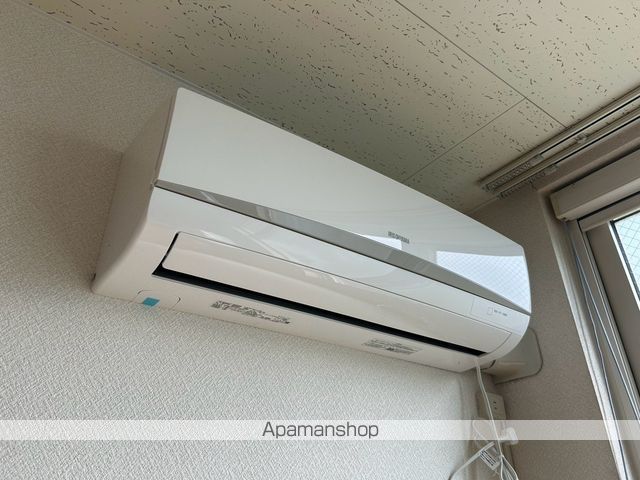 プラス32の内装写真