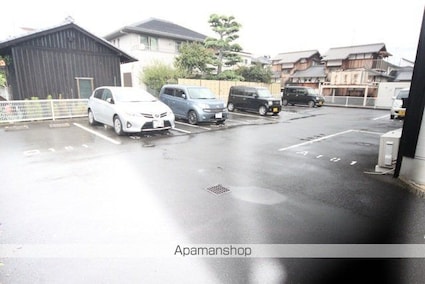サンビレッジ南斎院　Ｂ棟[3DK/52.84m2]の駐車場2