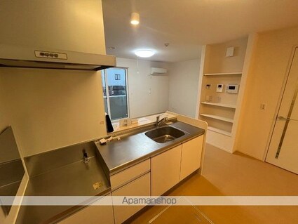 ペルソワール高田[1LDK/46.47m2]のキッチン