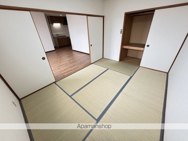 グリーンセゾンC棟の内装写真