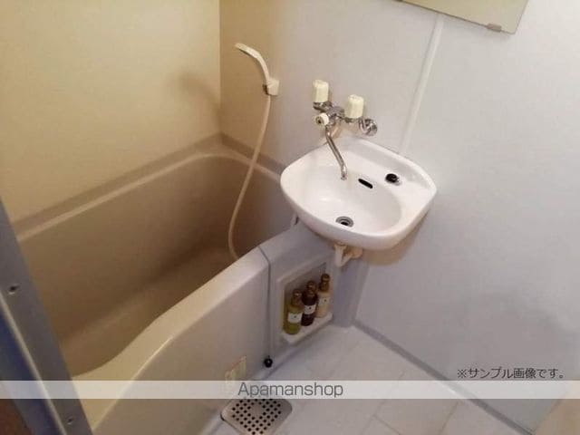 ライオンズマンション天神西の内装写真