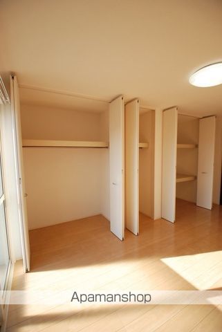 GARDEN HOUSE SHIMOAKAE A棟の内装写真