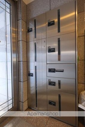 アピス三軒茶屋[1K/30.54m2]の共用部1