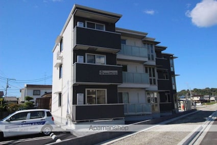 メゾンラフィーネ[1LDK/40.52m2]の外観2