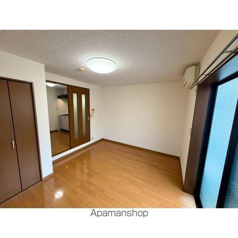 アンプル-ルクラ-ジュ ノスタルジ-の内装写真