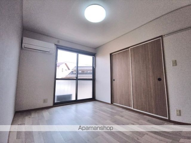 プレセジュール西阿知の内装写真