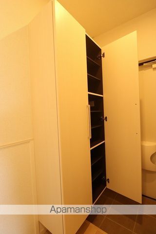 グリシーヌVの内装写真