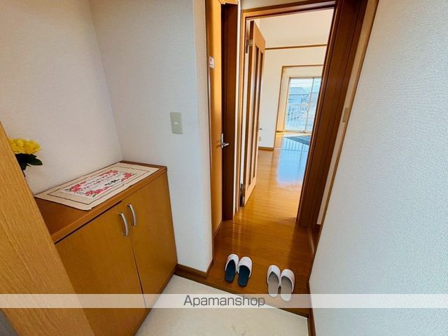 トレゾア湯川新町A棟の内装写真