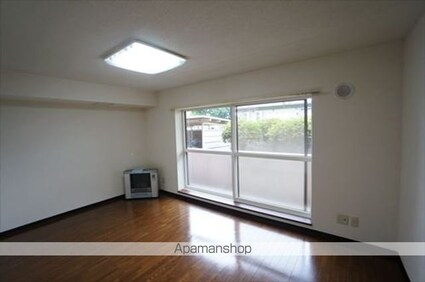 メゾンクリオネ[3LDK/70.38m2]のリビング・居間