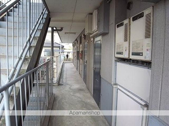 麻生嶋第1ハイツの玄関写真