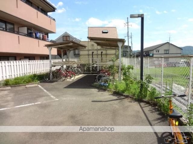 レオン友田のその他写真
