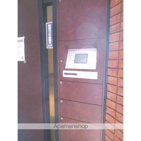 ルーニィ平町の玄関写真