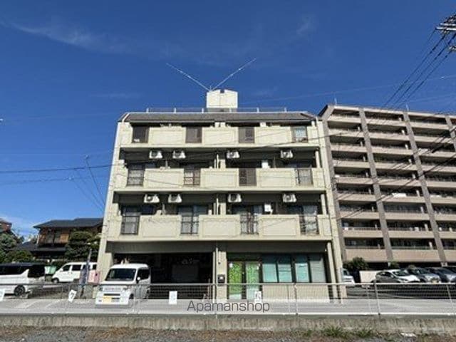インターフェイスビルの外観写真