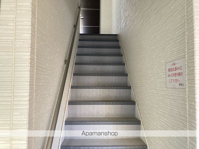 クリエオーレ上野口IIの内装写真