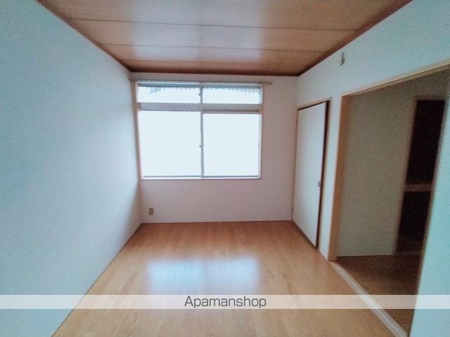 畑間ハイツの内装写真