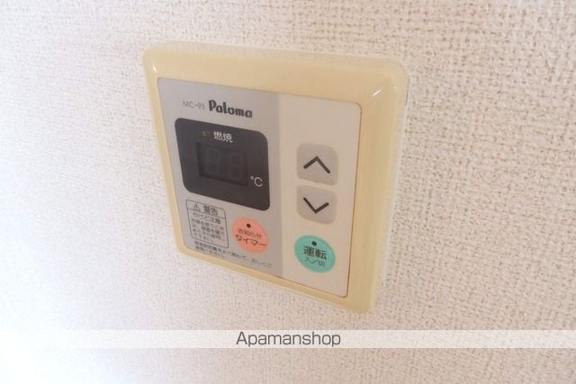 ファミールNAKAYAMAの内装写真