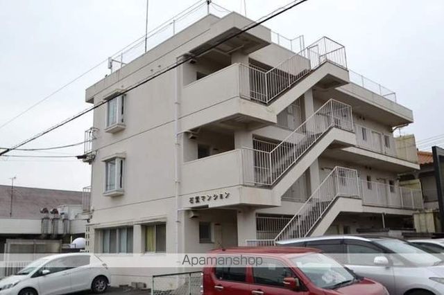 石堂マンションの外観写真