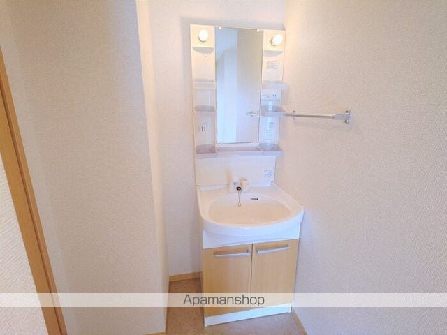 リビングタウン三ッ木 ABの内装写真