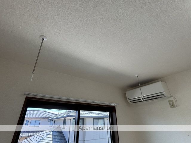 ヴィラ千原崎D棟の内装写真