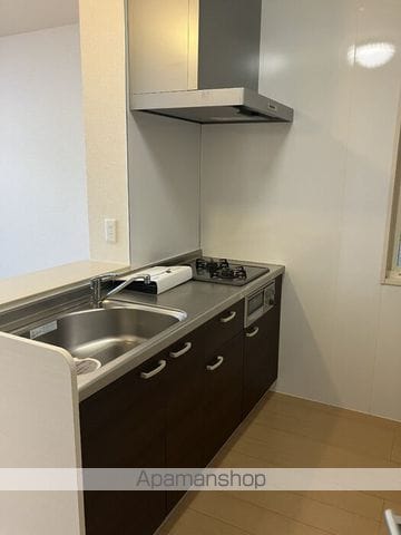 サニーハイツIIIの内装写真