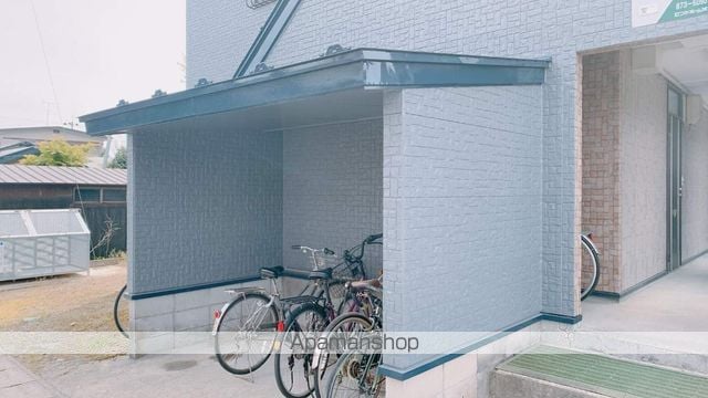 カレッジハイツAの外観写真