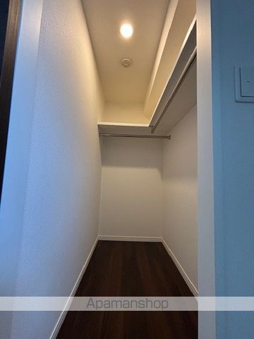 レジディア三軒茶屋IIIの内装写真