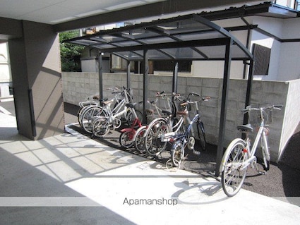 ダンデェリオン[2LDK/48m2]の共用部