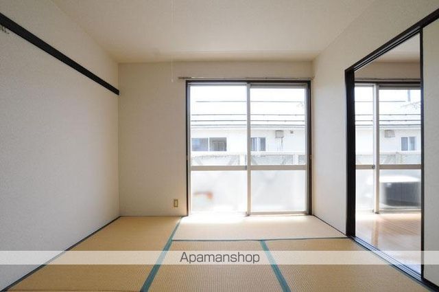メゾンひまわりD棟の内装写真