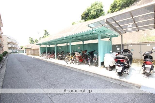 広島県広島市佐伯区皆賀４丁目[2LDK/58.89m2]の駐車場