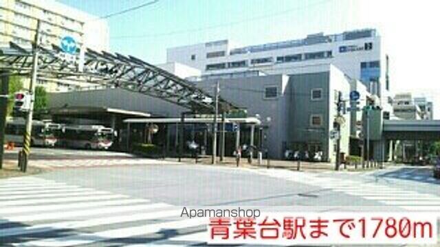 シャン・ド・フルールAの周辺写真