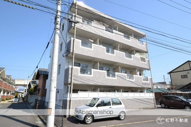 アーバンハイツの外観写真