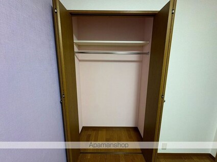 ロイヤル・シャトー一番館[3LDK/66m2]の収納