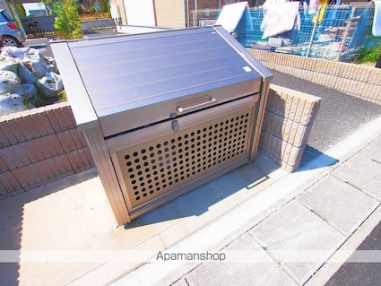 ＧＲＡＮＤーｓｔｙｌｅ[2LDK/67.1m2]の共用部1