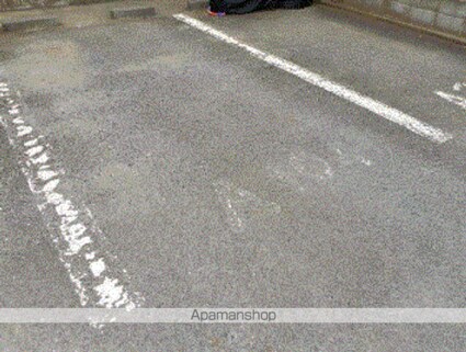 茨城県鹿嶋市旭ケ丘２丁目[2DK/46.13m2]の駐車場1